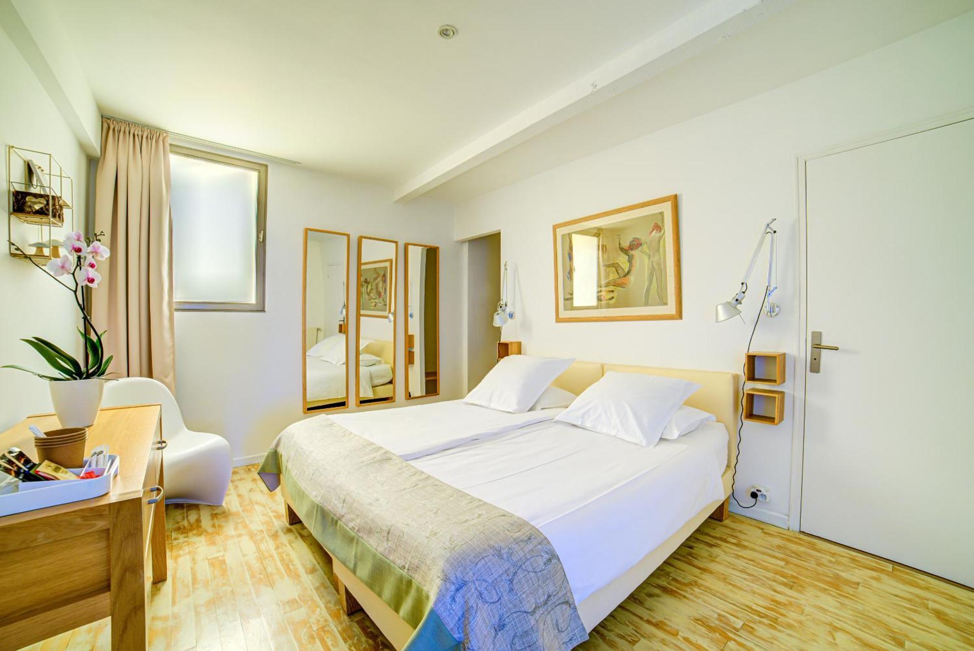 Le Limas Bed & Breakfast Avignon Phòng bức ảnh